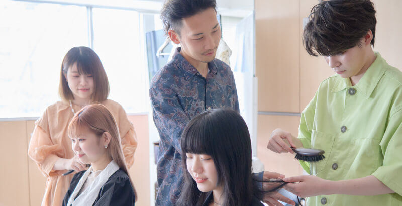 アフロートSNS&ヘアメイクスクール名古屋校の美容インフルエンサーデビューサポート制度