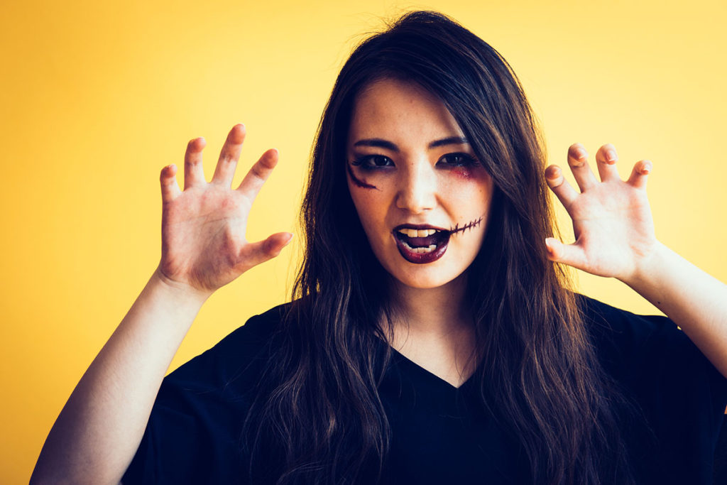 ゾンビ風特殊メイクのポイント