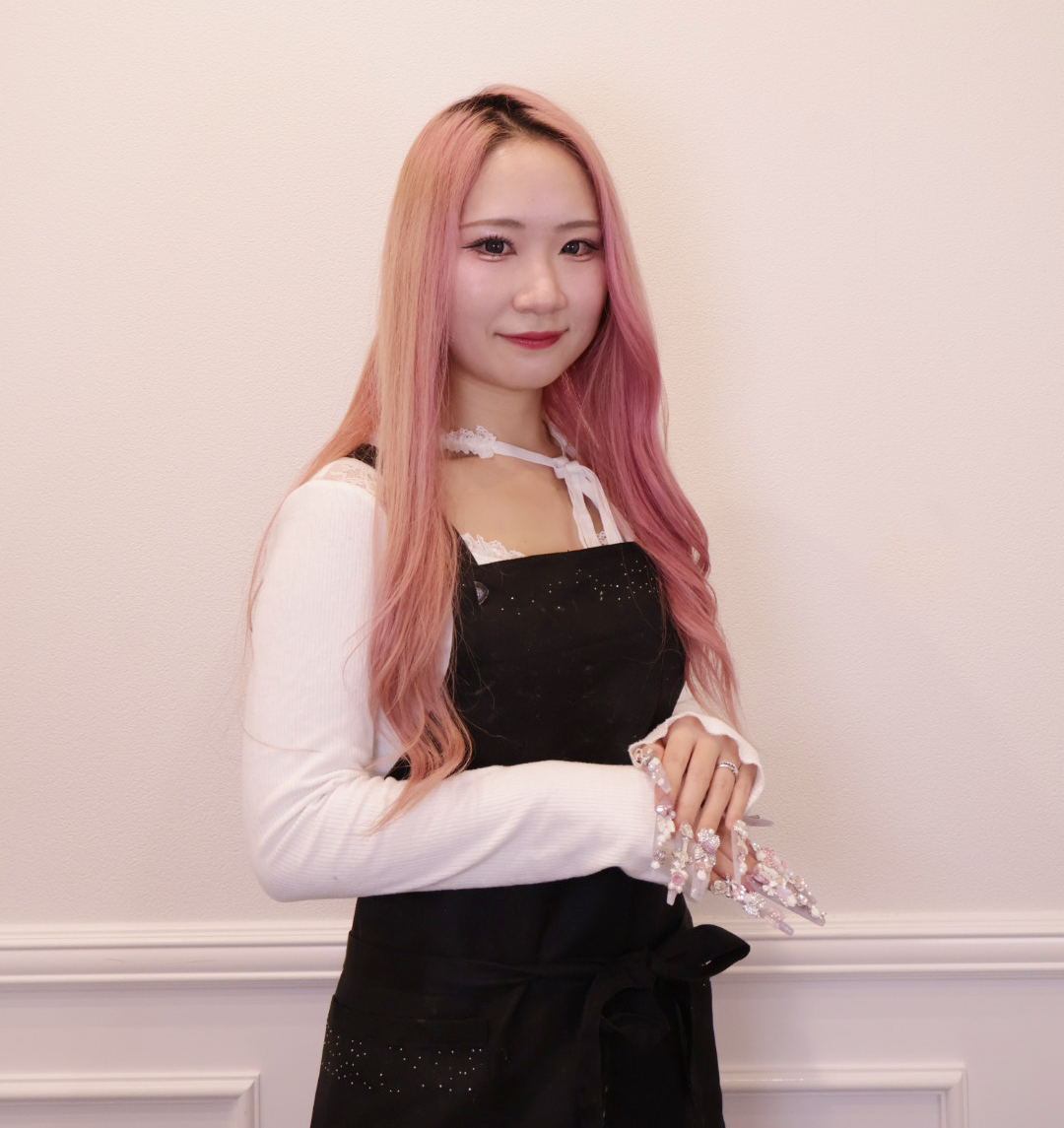 岡本 彩花