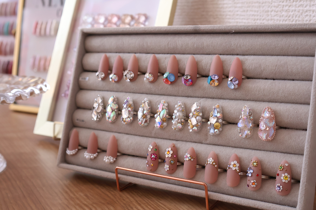 山岡 麻理子さん