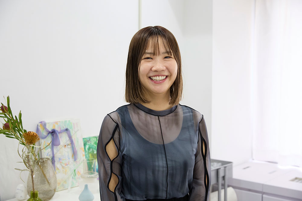 桑原 絵里奈さん