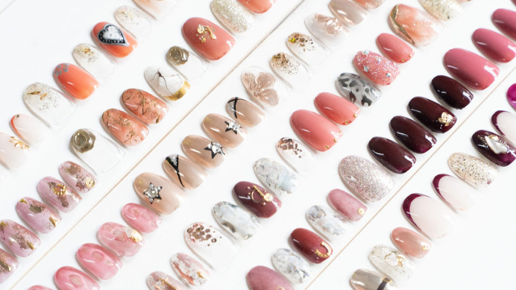 ネイルチップが並んでいる画像