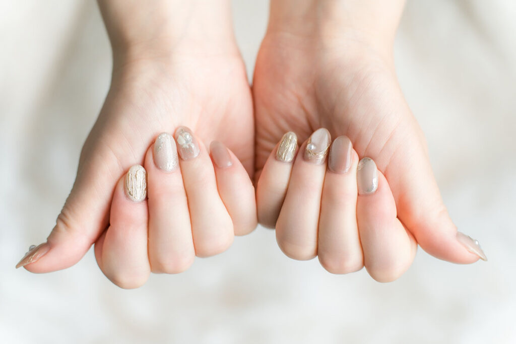 ミラーネイルの画像