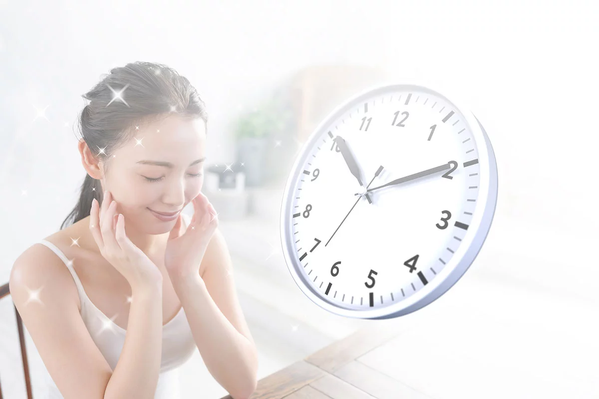 検定のタイムスケジュールをイメージする女性画像