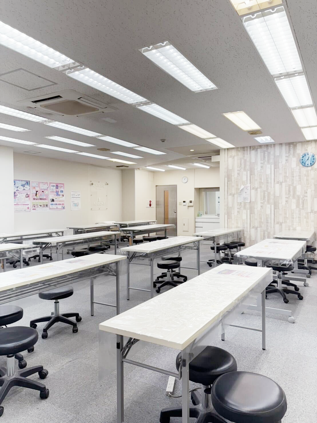 アフロート美容専門学園横浜校